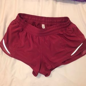 Lululemon Hotty Hot 2.5 Shorts